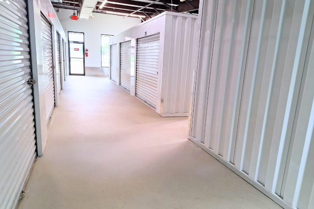 Climate-controlled self storage near downtown Tuscaloosa